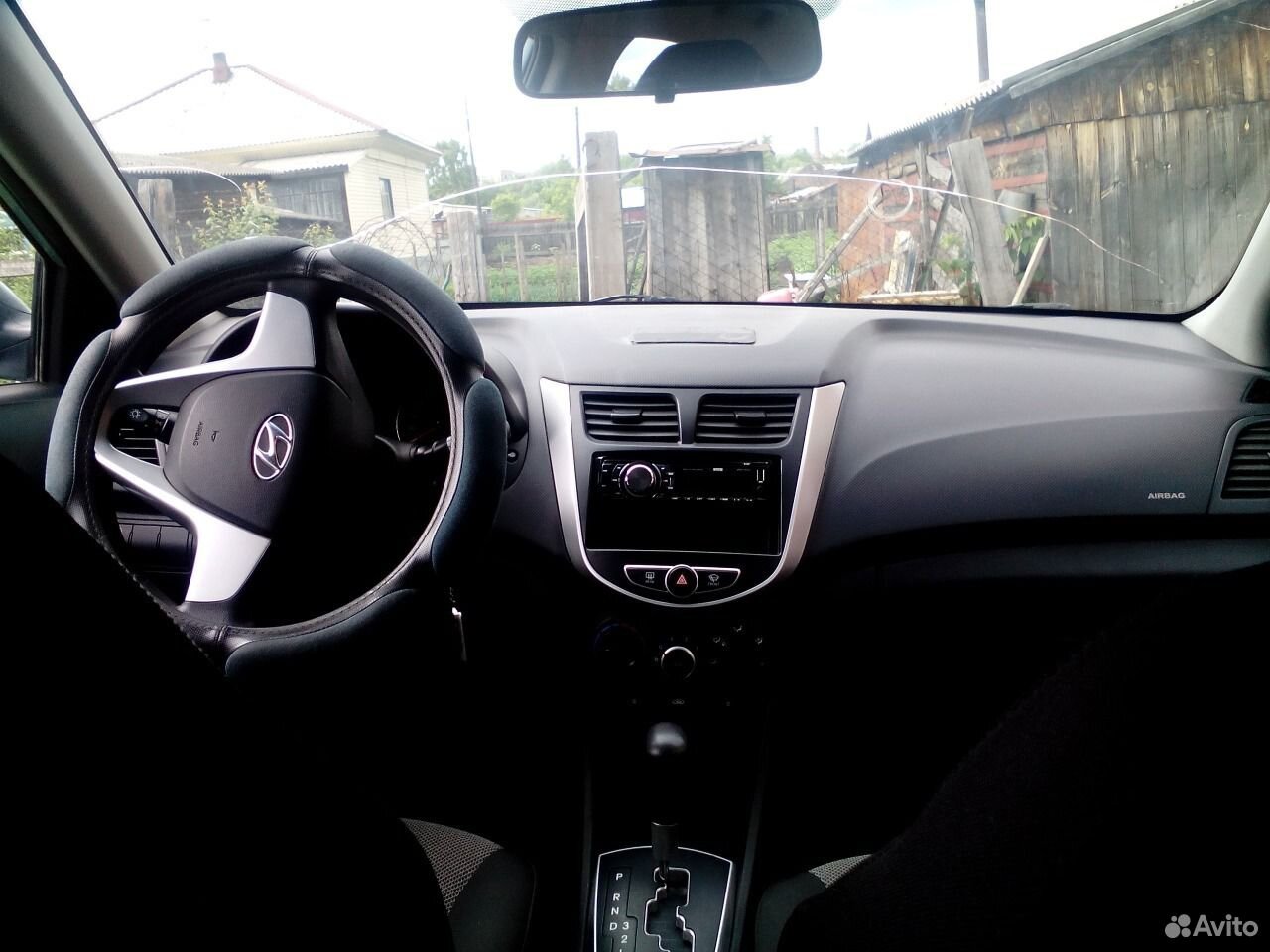 Hyundai Solaris 1.6 AT, 2011, седан