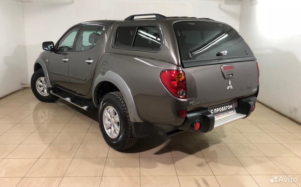 Mitsubishi L200 `2011