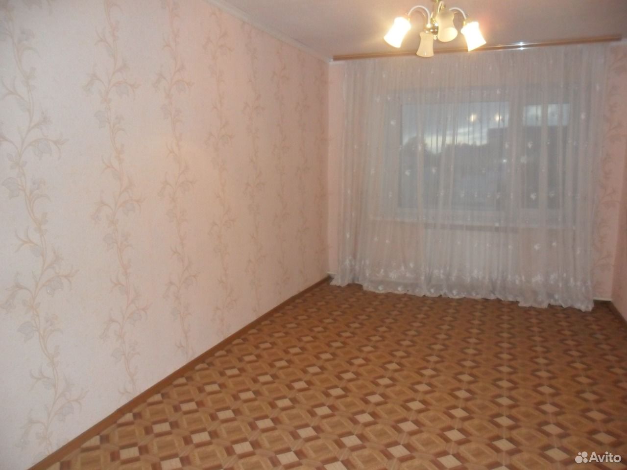 Авито арск квартиры комнатные. Арск квартира. Квартира в Арске Татарстан. Авито Арск квартиры. Авито ру квартиры в Арске.