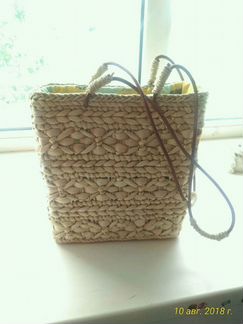 Плетеная сумка из соломы