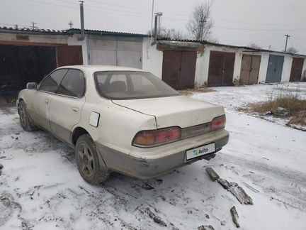 Toyota Camry 2.0 МТ, 1990, седан