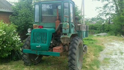 Продам трактор т-16