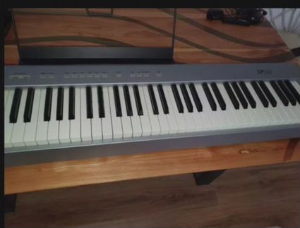 Пианино korg SP-100