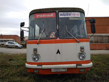 Автобус лаз-695 Н