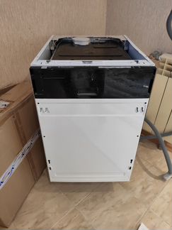 Посудомоечная машина Electrolux ESL 45010