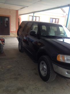 Ford Expedition 4.6 AT, 1997, 300 000 км