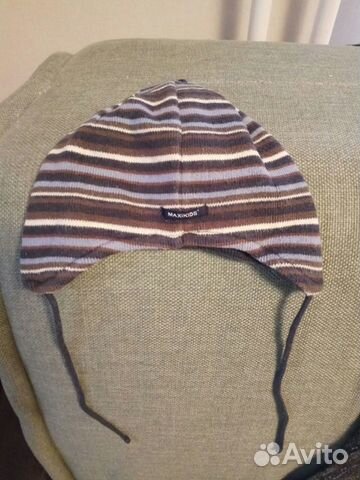 Тёплая шапочка на ребёнка Maxikids