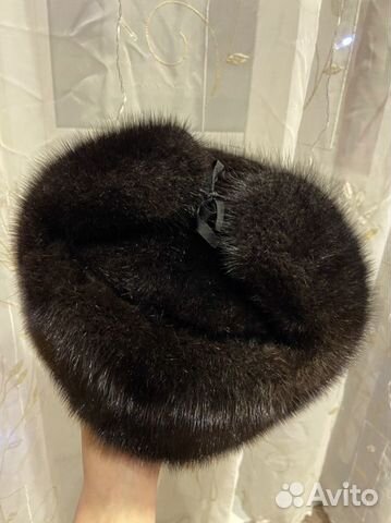 Женская шапка