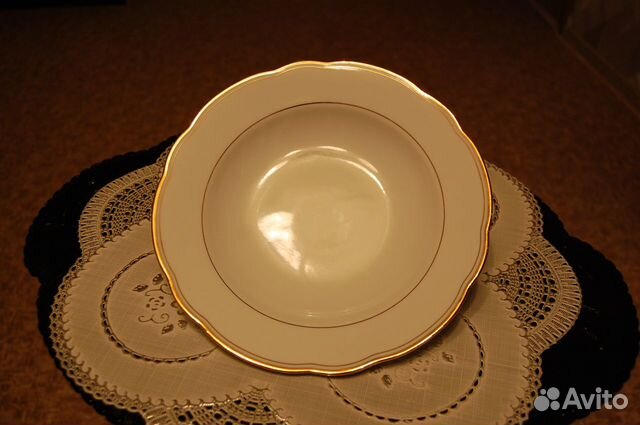 Тарелки фарфоровые kahla,производства гдр