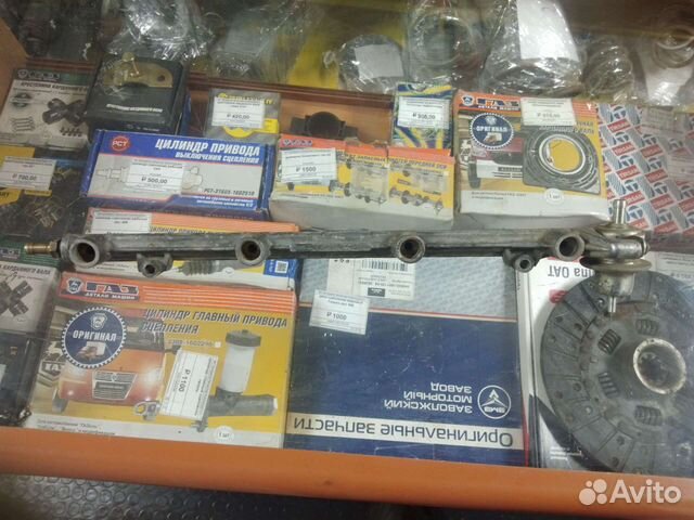 Рампа топливная змз 406 под клапан регулятор