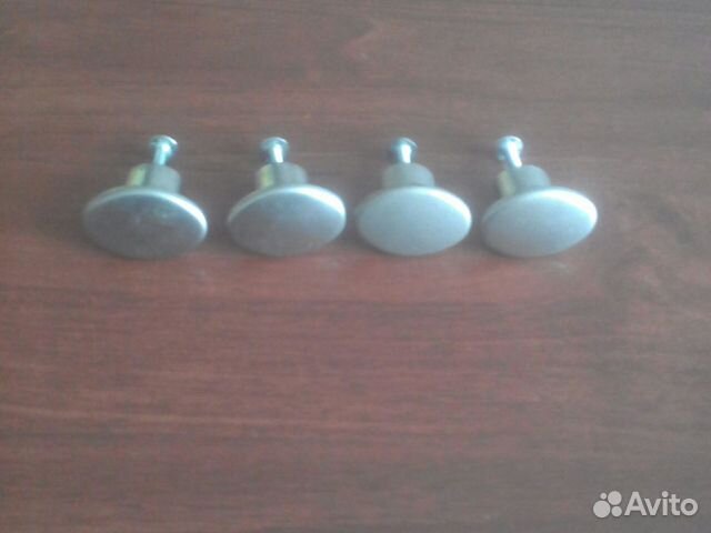 Ручки для дверей мебели