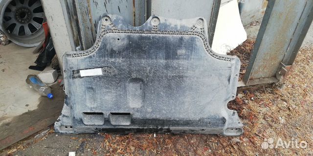 5QF825901B решетка VW Tiguan 2