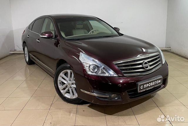 Nissan Teana `2011