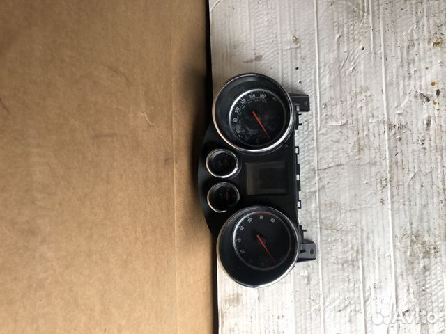 Щиток приборов opel astra J
