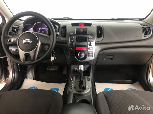 Kia Cerato `2010