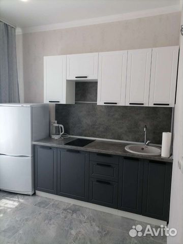 

1-к. квартира, 38 м², 1/8 эт.