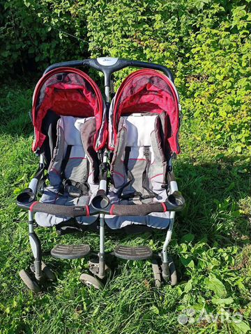 Коляска-трость для двойни
