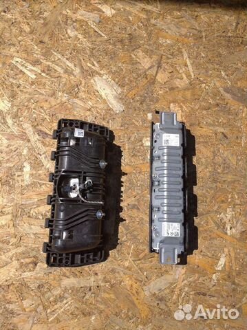 Подушка безопасности коленная G11 G12