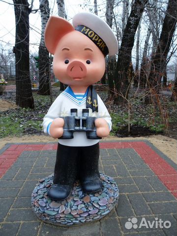 Фигура Моряка-хрюши из бетона