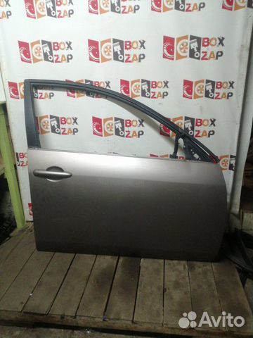 Дверь боковая передняя правая Nissan Primera 1.8