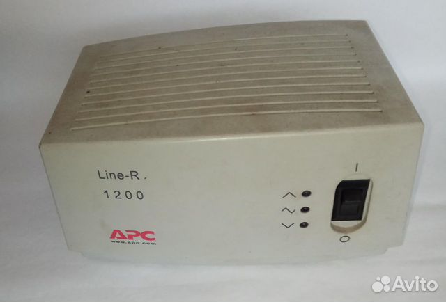 Стабилизатор напряжения APC Line-R 1200VA Auto