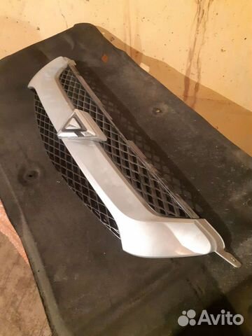 Решетка радиатора Toyota caldina