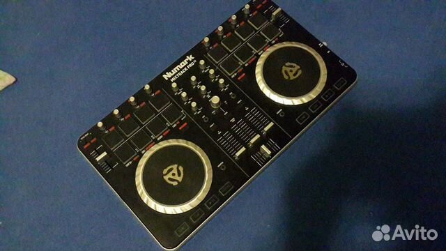 Продам Numark Mixtrack Pro II
