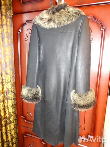 Дубленка женская размер S (Турция) б/у