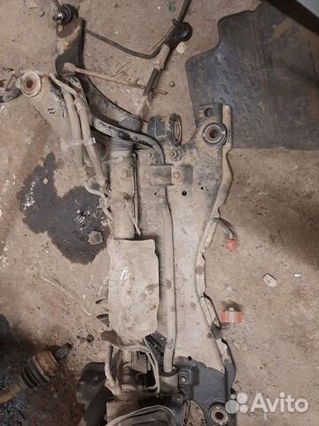 Подрамник балка подмоторная Ford Focus 2