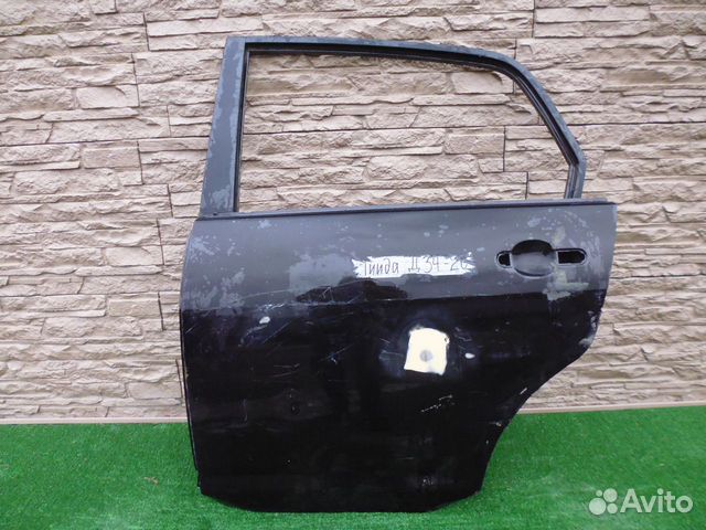 Ниссан Тиида дверь задняя левая с 2004-2014