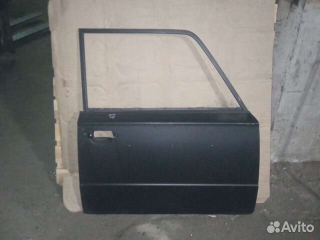 Дверь передняя правая 2103,2106