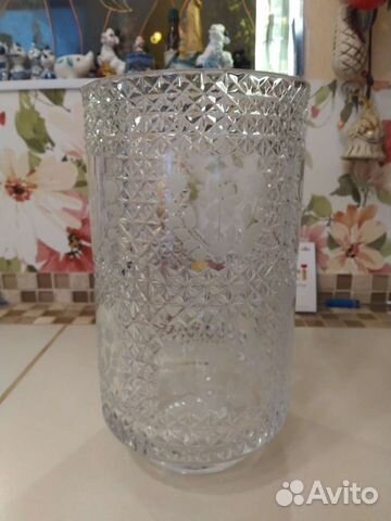 Хрустальная ваза