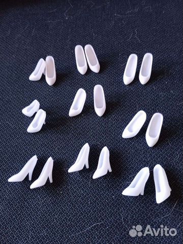 Одежда, обувь, подставки для Барби