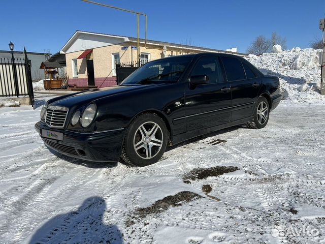 Mercedes-Benz E-класс 2.2 AT, 2001, 160 000 км