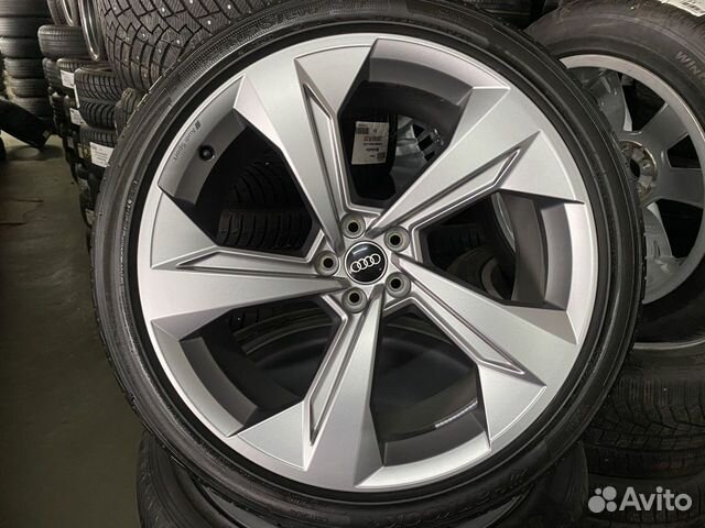 Оригинальный колеса Audi Q7/RSQ7 R22