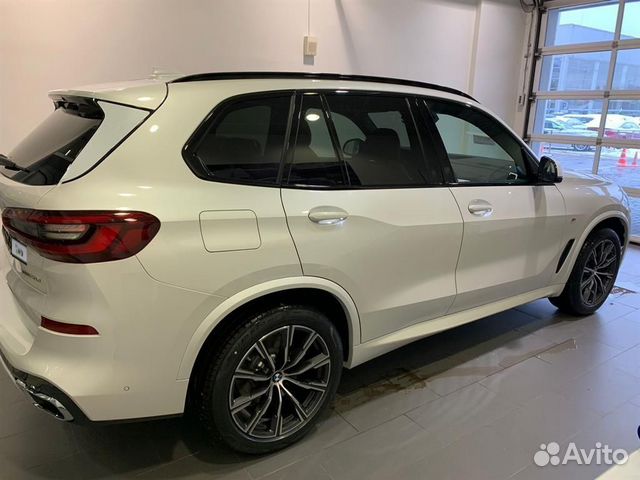 BMW X5 3.0 AT, 2022