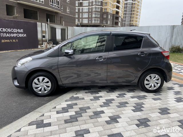 Toyota Vitz 1.0 CVT, 2017, 74 000 км