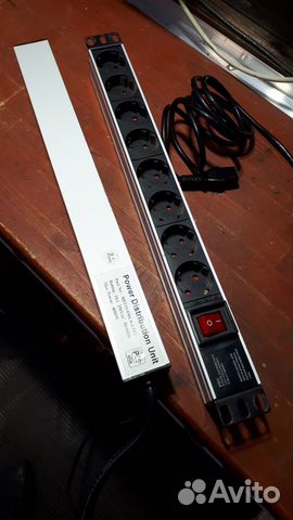 Блок розеток в стойку 19