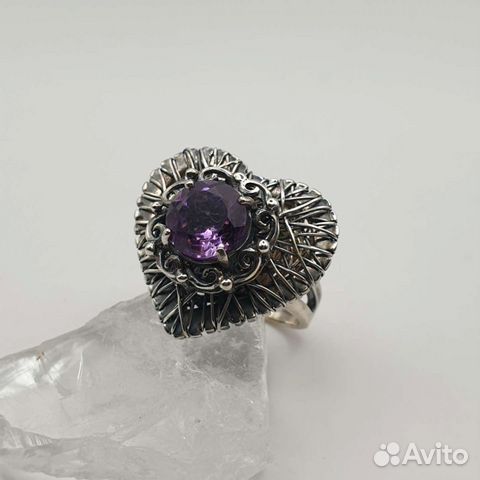 Серебряное кольцо с аметистом