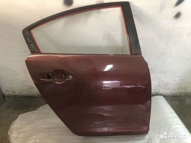 Дверь правая задняя mazda 3
