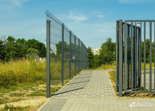 Металлический забор бесшовная текстура