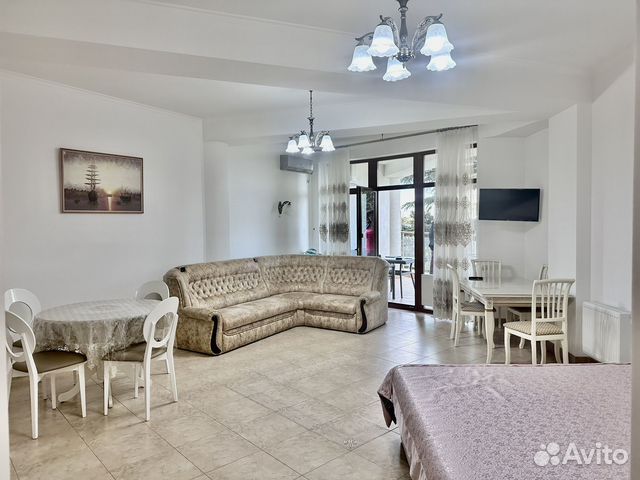 

1-к. квартира, 60 м², 3/16 эт.