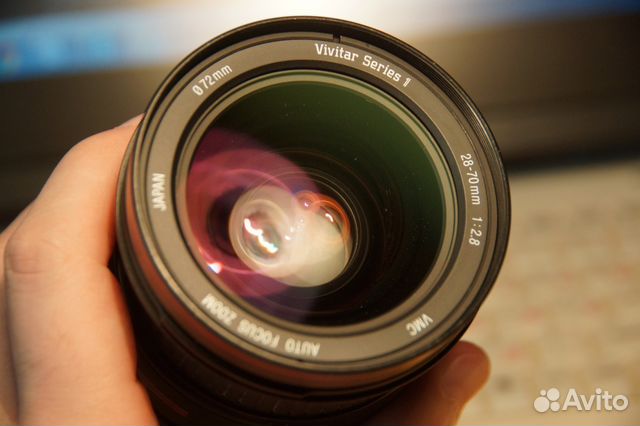 Vivitar Series 1 28 - 70 mm f / 2.8 AF Sony Alpha