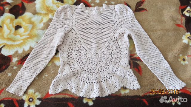 Кофта, вязаная крючком р.44