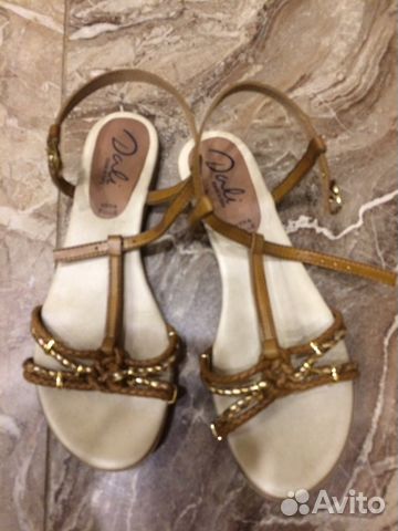 Босоножки 39 размер