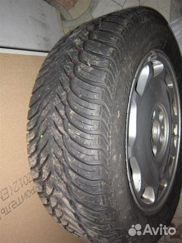 Колесо в сборе Ford Volvo Вольво 740 940 960 S40 Колесо в сборе Ford Volvo Вольво 740 940 960 S40