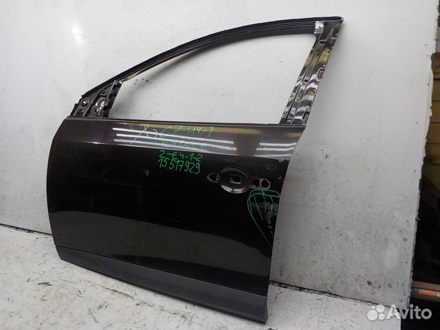 Дверь передняя левая на Renault Fluence Дверь передняя левая на Renault Fluence