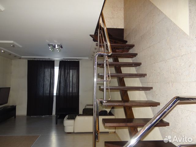 3-к квартира, 100 м², 2/3 эт.