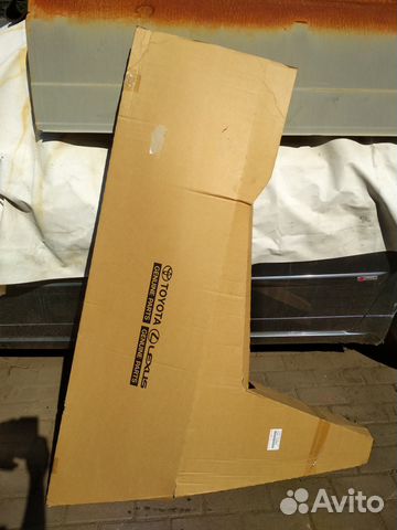 Крыло land cruiser 200 toyota