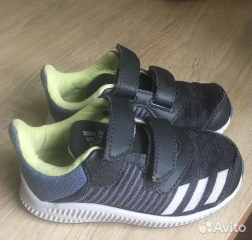 Кроссовки Adidas Кроссовки Adidas
